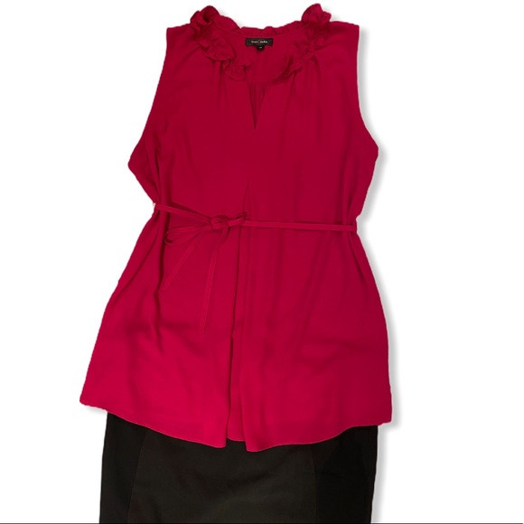 Sleeveless Blouse & Pencil Skirt Duo - Picture 3 of 7